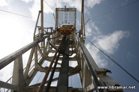 Introduction to the Offshore Rig Hoisting System - 3